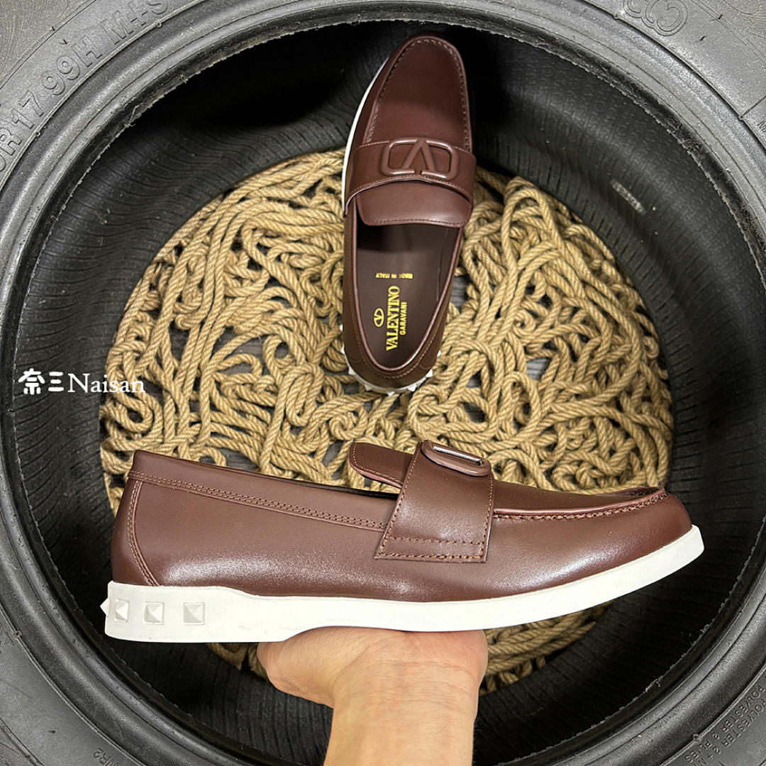▶ LEISURE - Image 8