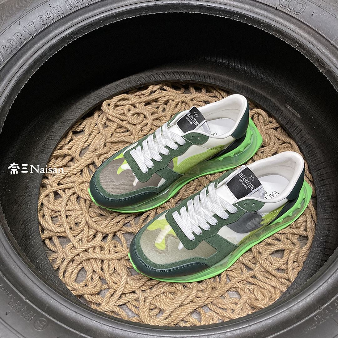 ▶ Valentino Sneakers - Image 7