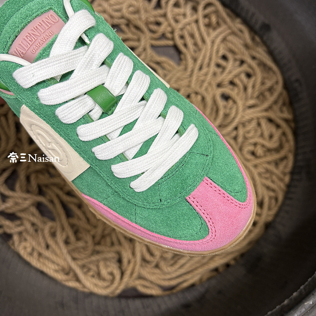 ▶ UPVILLAGE LOW - Image 16