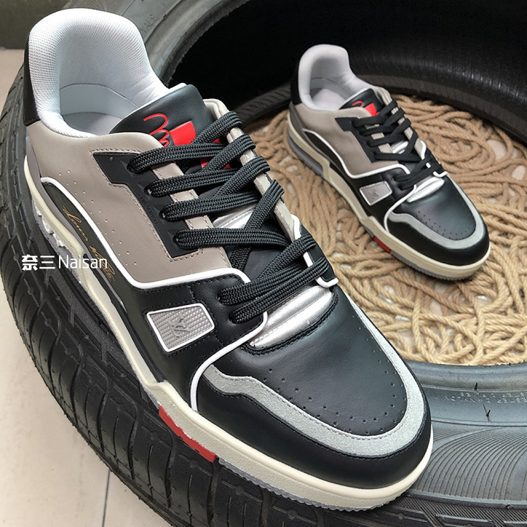 ▶ Virgil Abloh 1V Trainer Sneaker (Black), photo 1