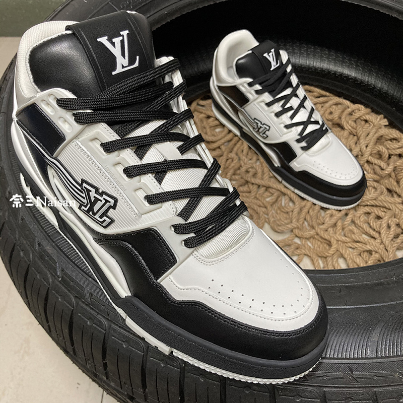 ▶ 1V Trainer Sneaker, photo 1