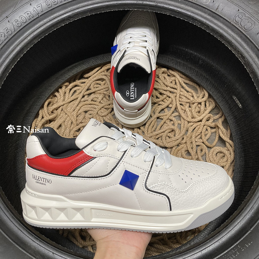 On Running ONE STUD LOW-TOP - Image 8