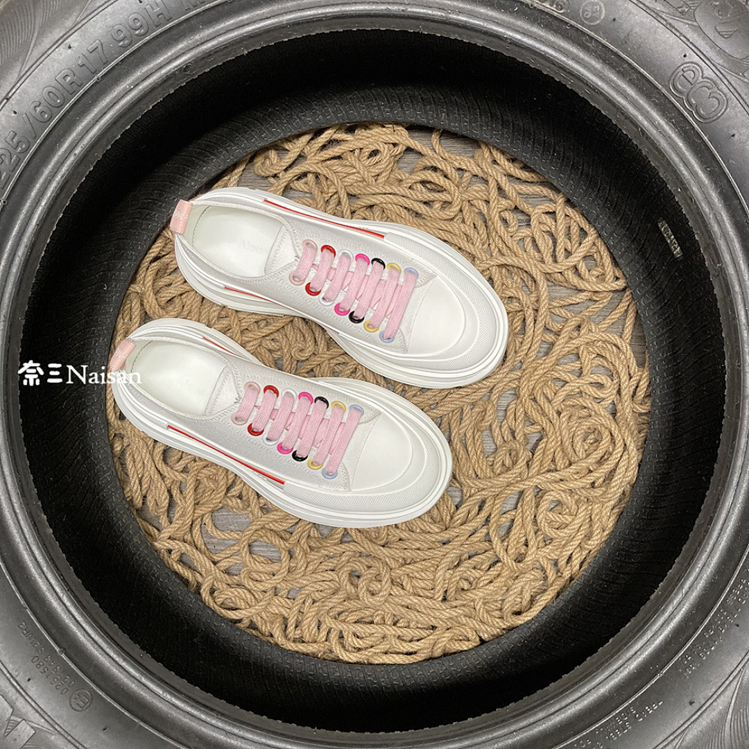 ▶ Alexander McQueen TREAD SLICK LACE UP Sneaker - Image 5