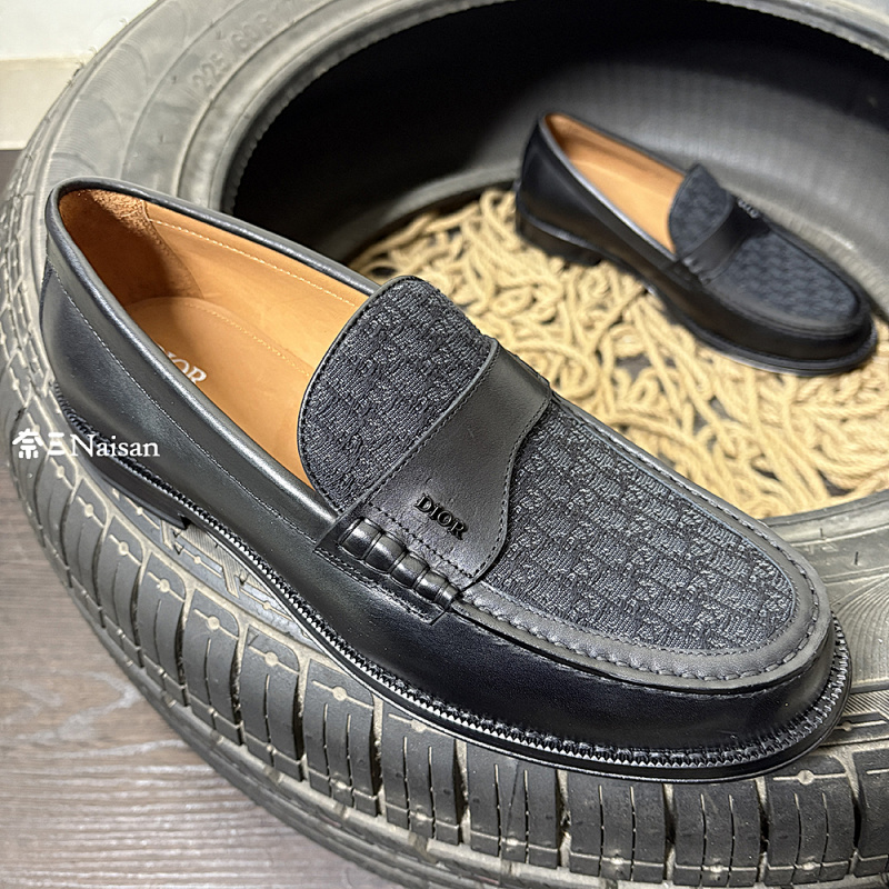 ▶ CD Loafer, photo 1