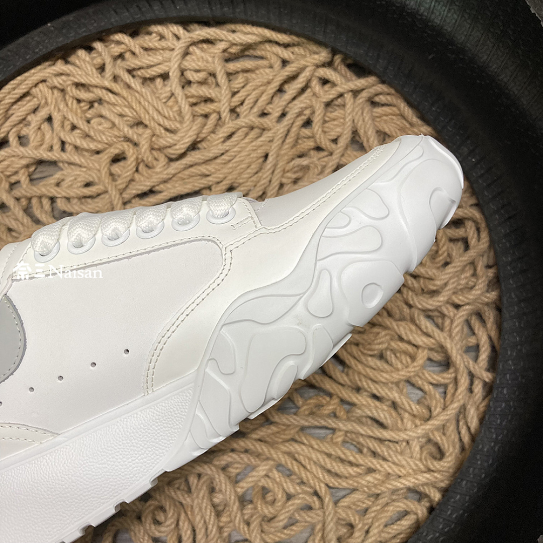 ▶ Alexander McQueen Court Trainer - Image 12