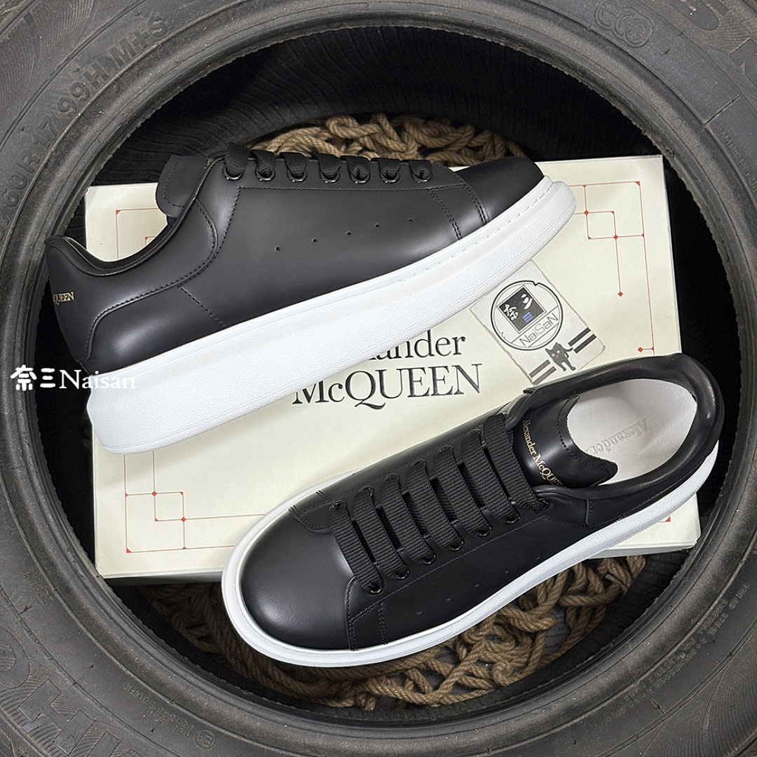 Christian Louboutin Alexander McQueen Sneaker - Image 2