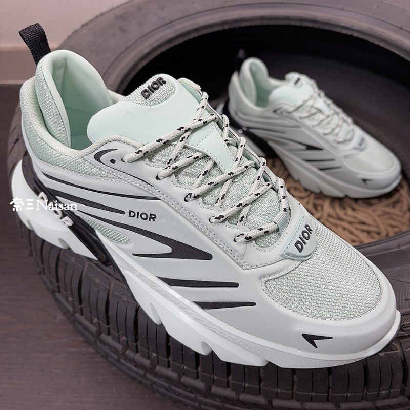 ▶ Blade Sneaker, photo 1