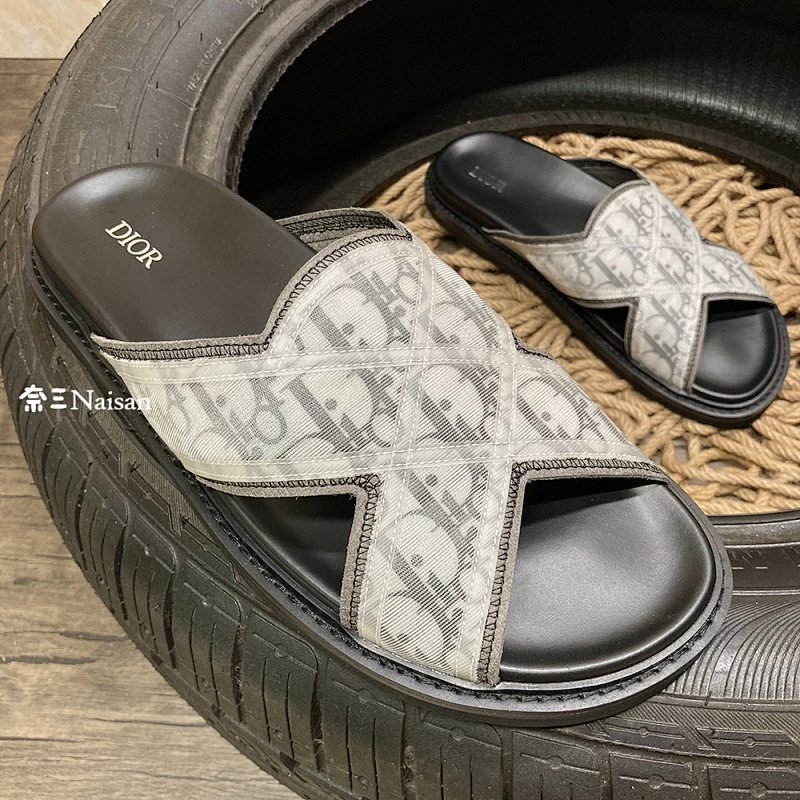 ▶ Dior Sandals, photo 1