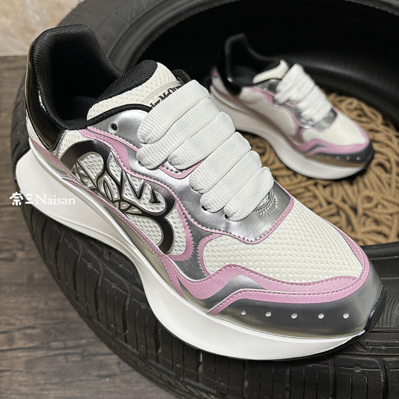 ▶ Alexander McQueen Sprint Runner