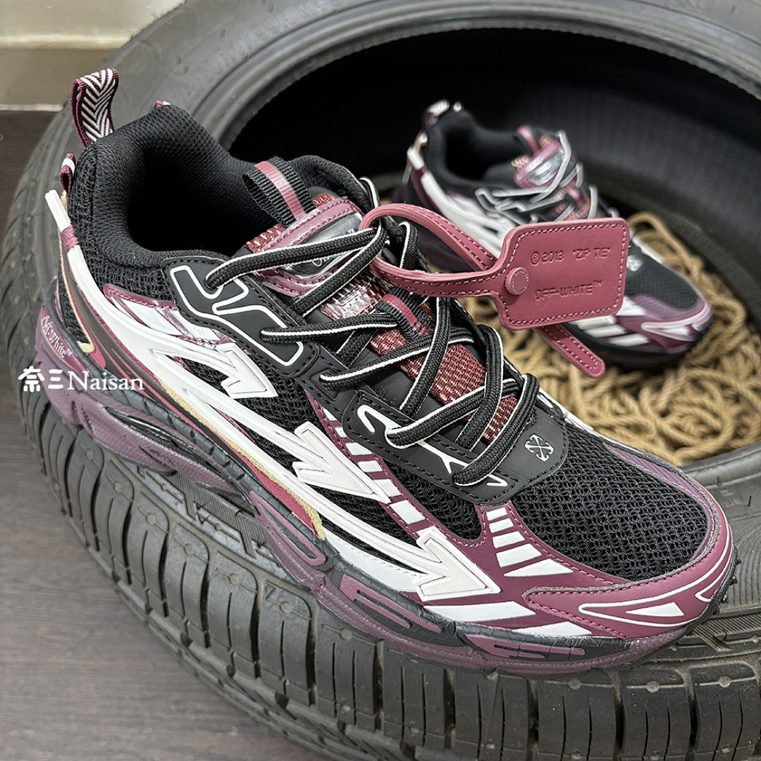 ▶ Ow Be Right Back Sneakers, photo 1