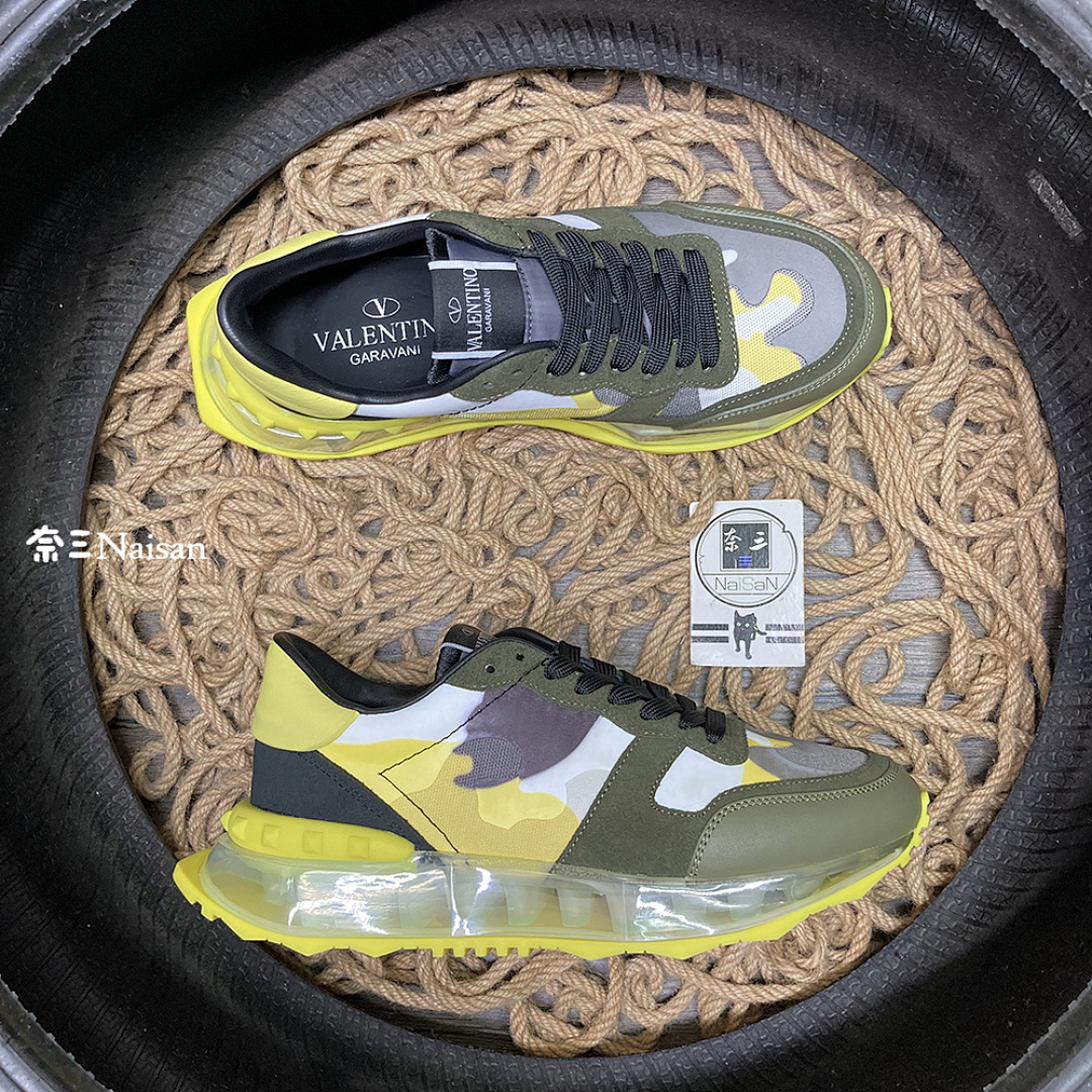 ▶ Valentino Sneakers - Image 4