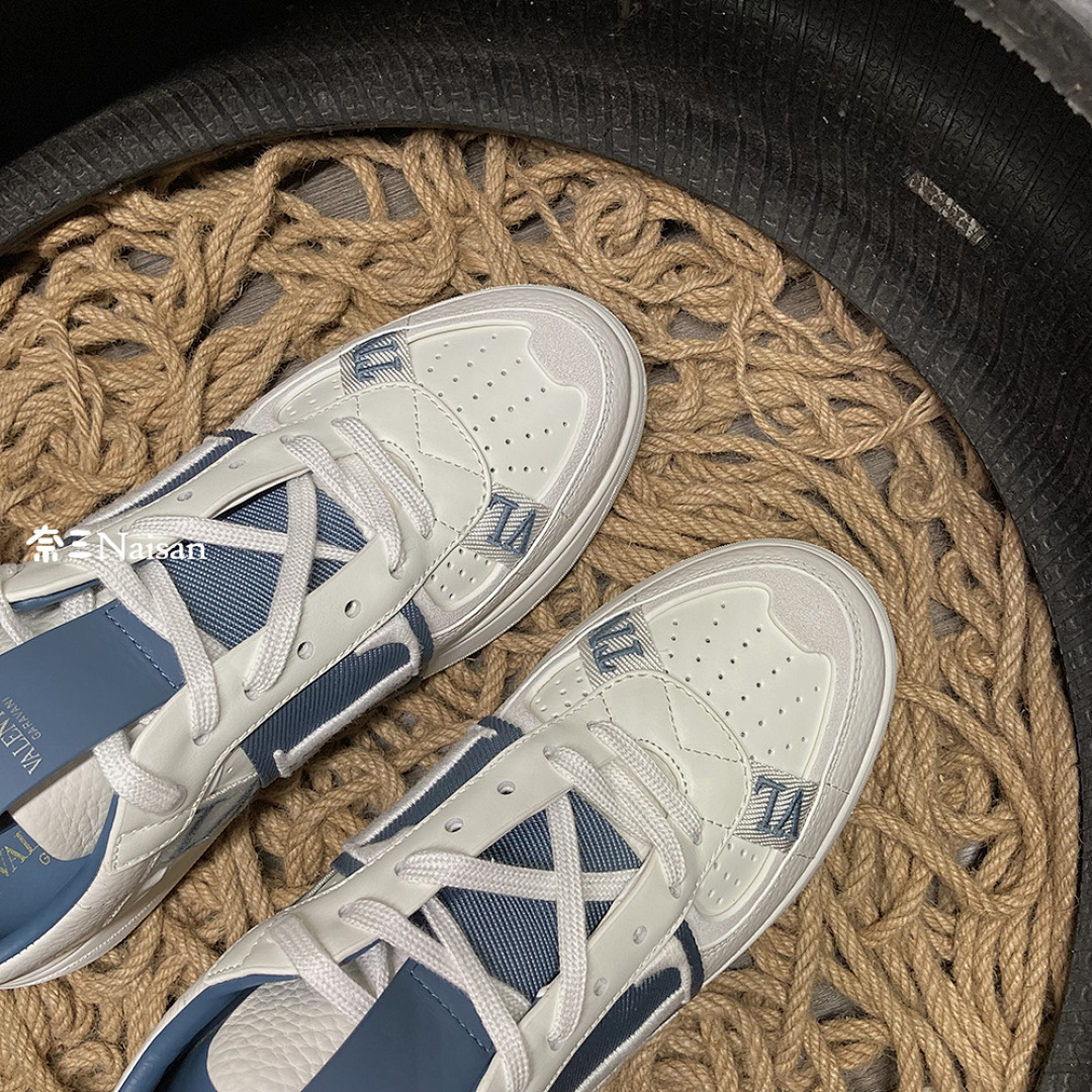 ▶ VL7N SNEAKER - Image 6