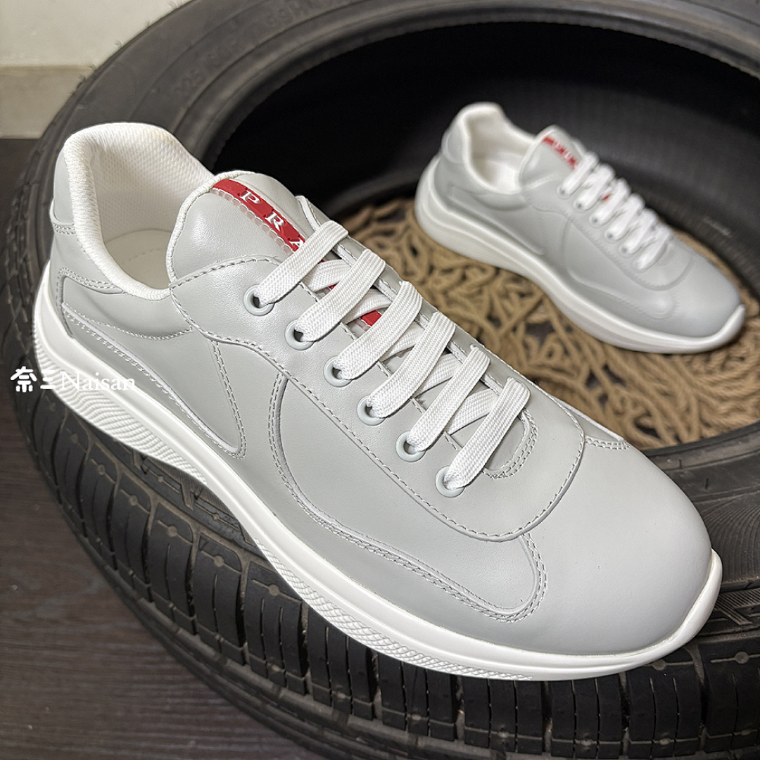 ▶ America'S Cup Sneakers, photo 1