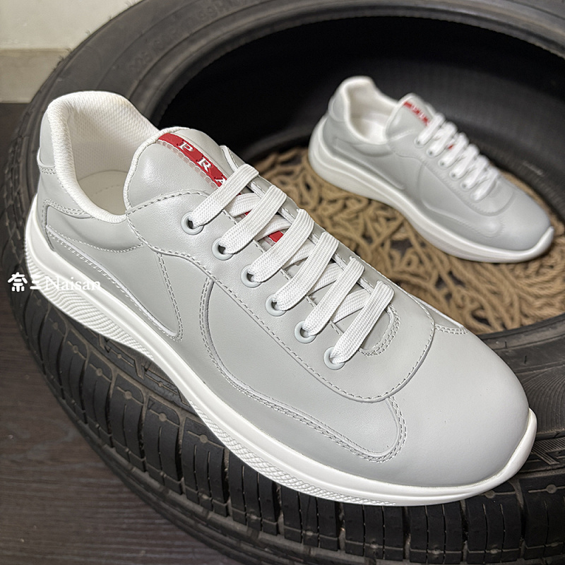▶ America'S Cup Sneakers, photo 1