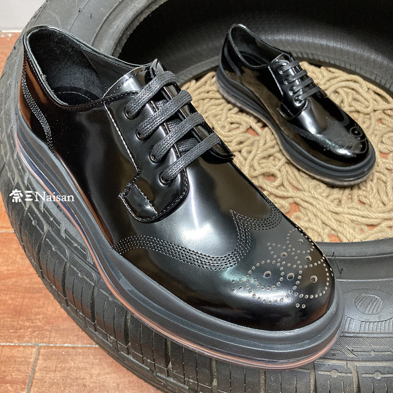 ▶ 009 Prada Loafers, photo 1