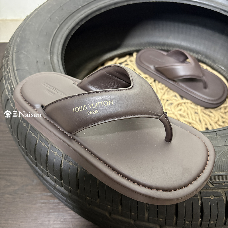 ▶ FLIP Slides, photo 1