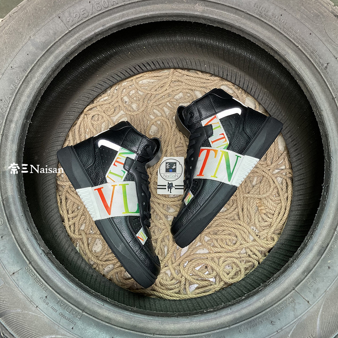 ▶ VL7N SNEAKER WITH BANDS HIGH - Image 3