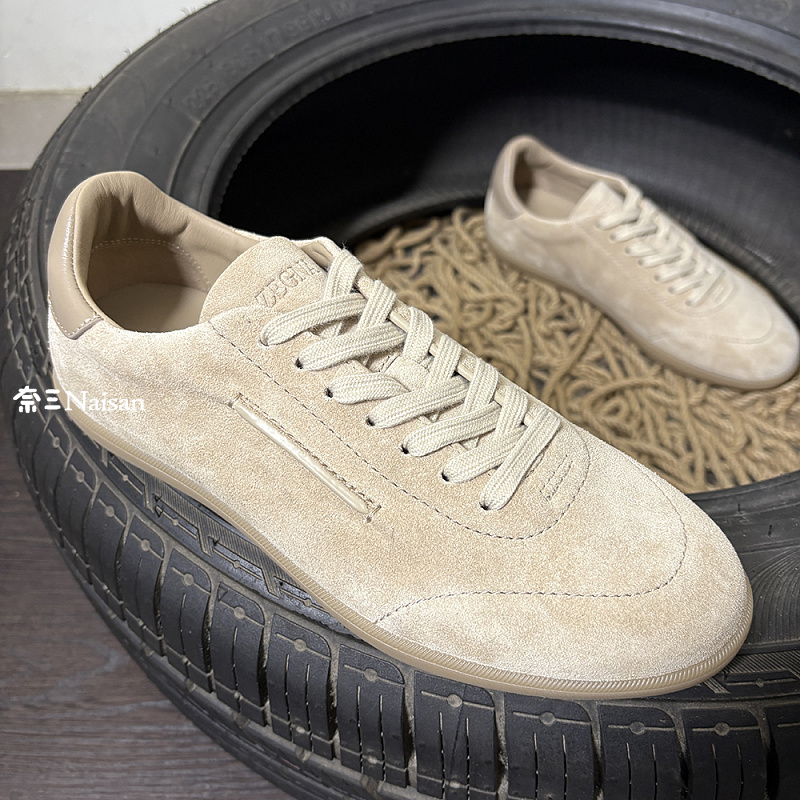 ▶ 232 Suede Sneakers, photo 1