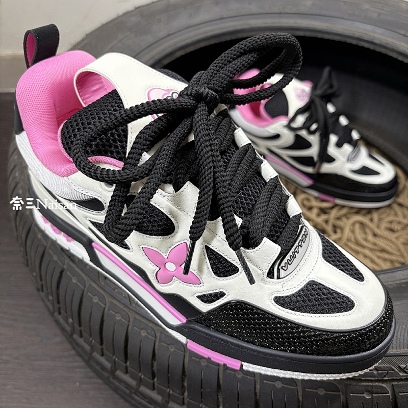 ▶ LV Skate Trainers, photo 1