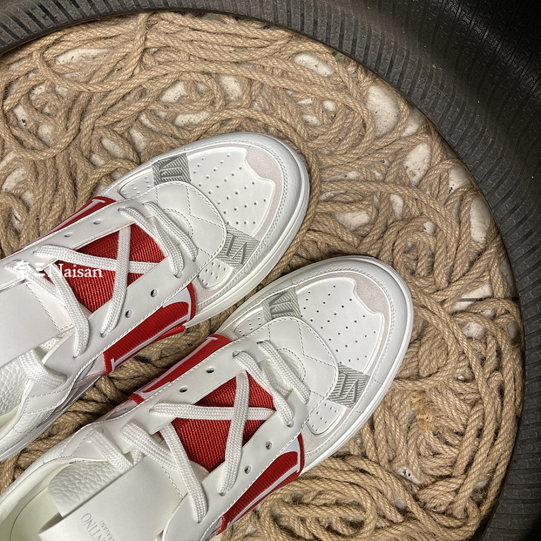 ▶ VL7N SNEAKER - Image 6