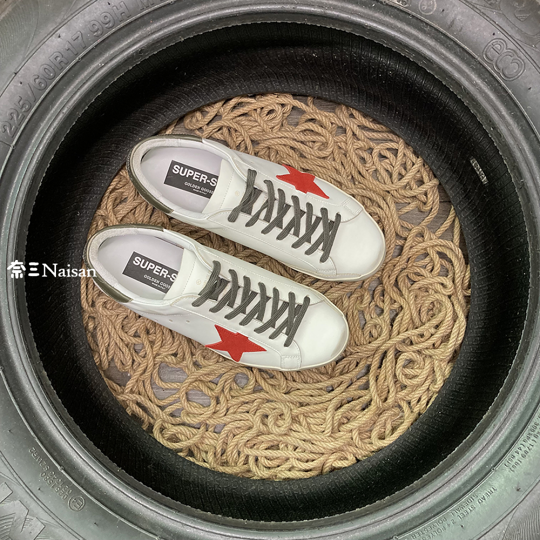 ▶ ▶ - Image 4