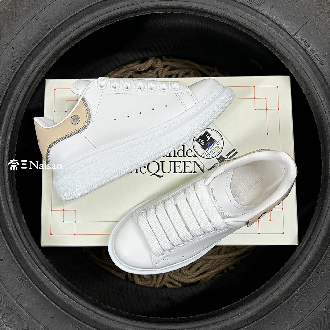 Christian Louboutin Alexander McQueen Sneaker - Image 2