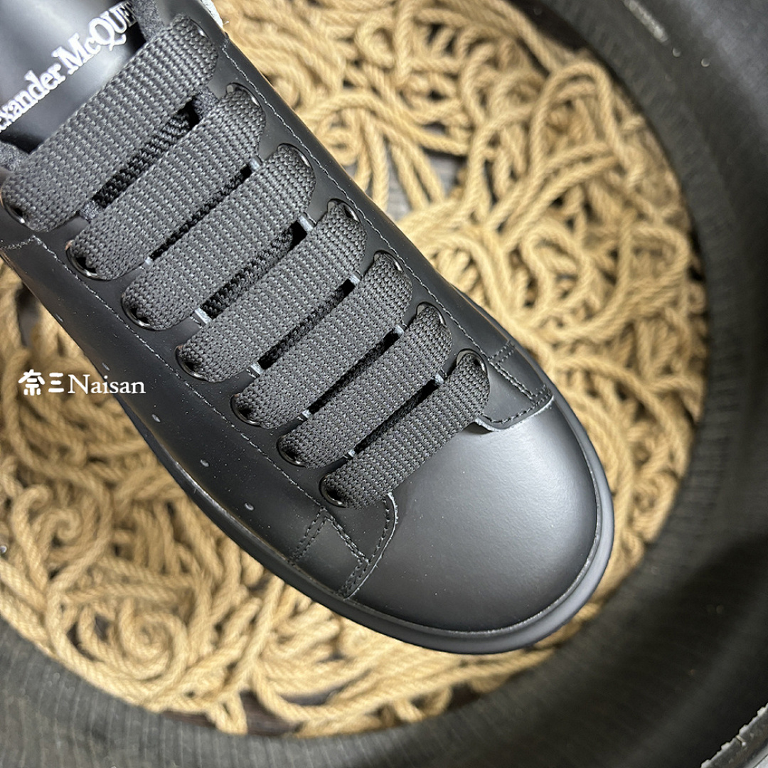 Christian Louboutin Alexander McQueen Sneaker - Image 16