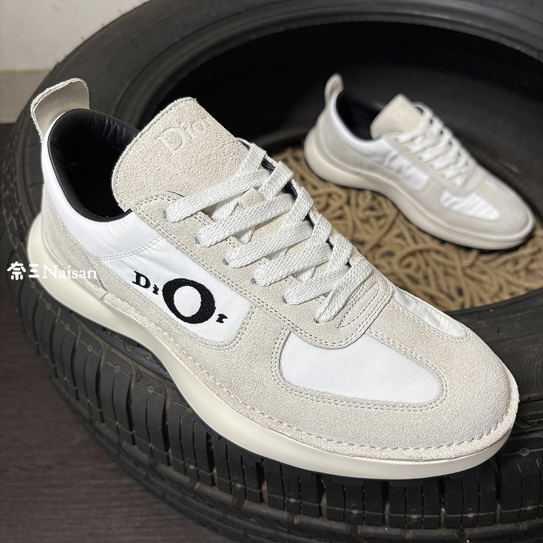 ▶ Squash Sneaker, photo 1