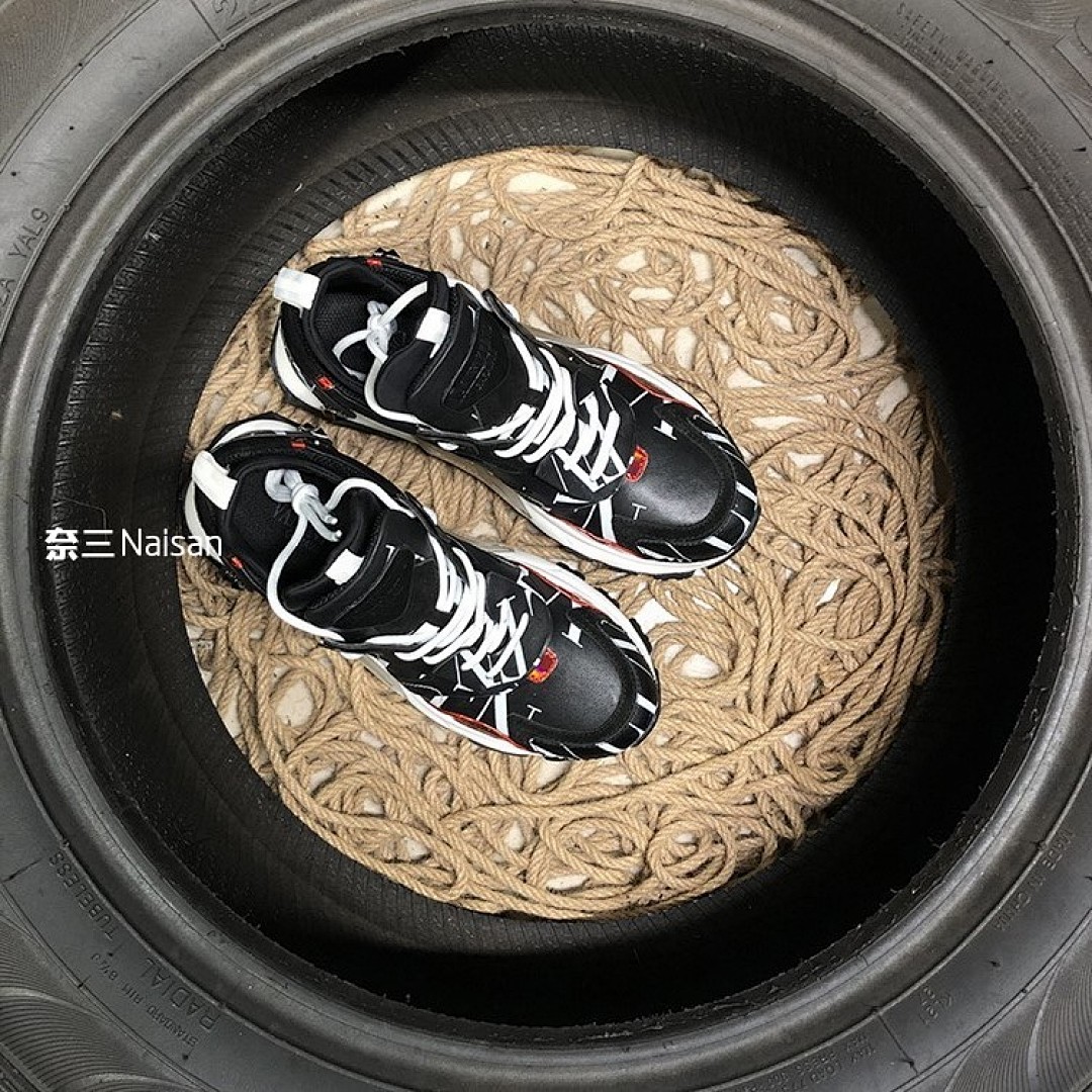 ▶ VT High Top Sneakers - Image 5