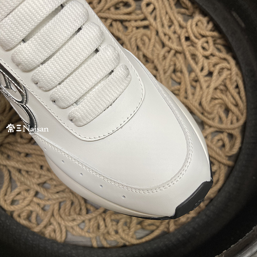 ▶ Alexander McQueen Sprint Runner - Image 14