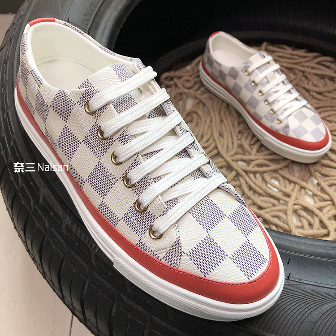 ▶ Stellar Sneaker, photo 1