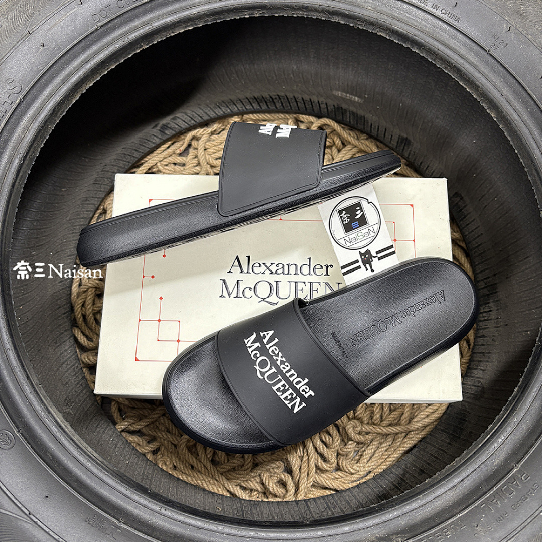▶ McQueen Slides - Image 2