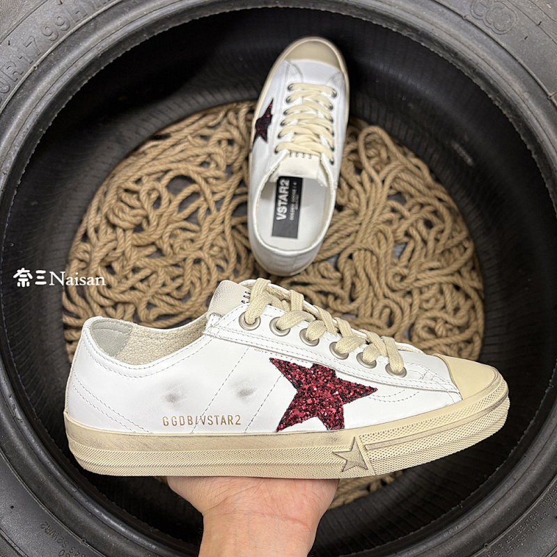 ▶ V-STAR Sneakers, photo 1