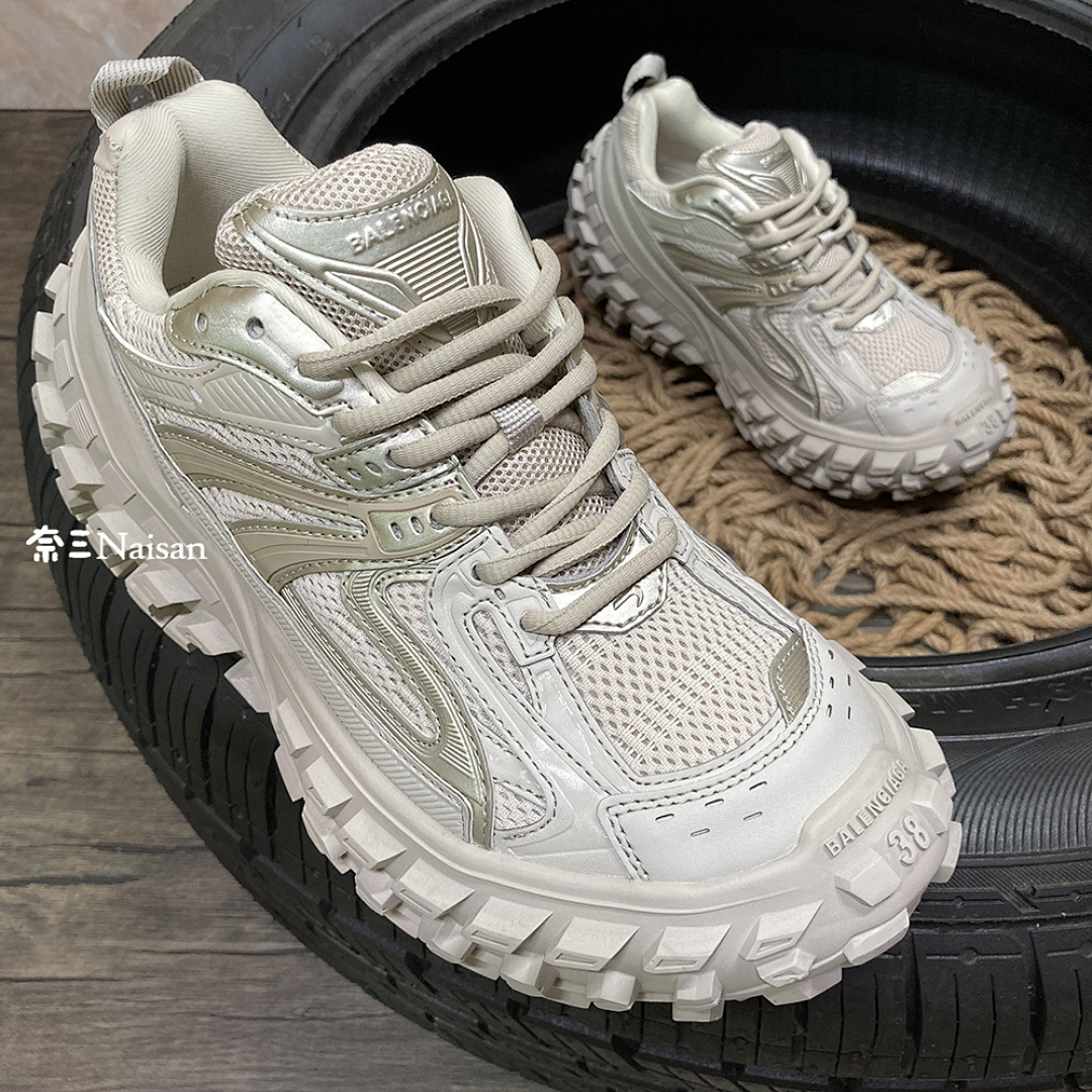 ▶ Defender Sneaker In (Beige), photo 1