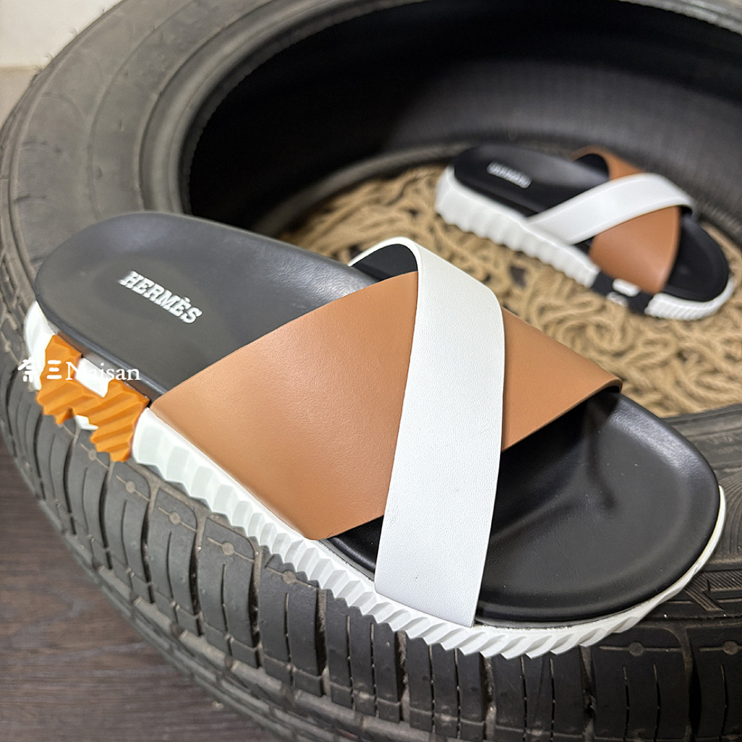 ▶ Infra Sandal, photo 1
