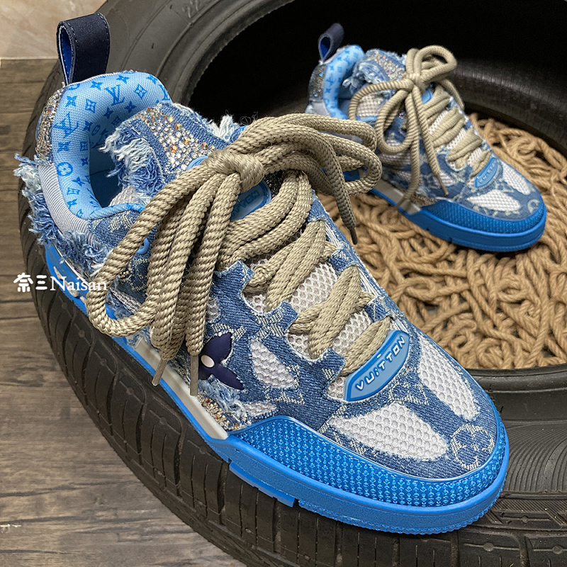 ▶ LV Skate Trainers, photo 1