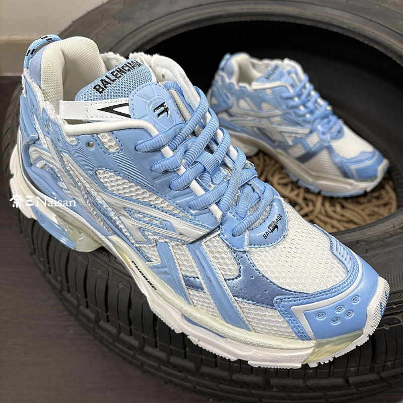 ▶ Balenciga Sneaker, photo 1