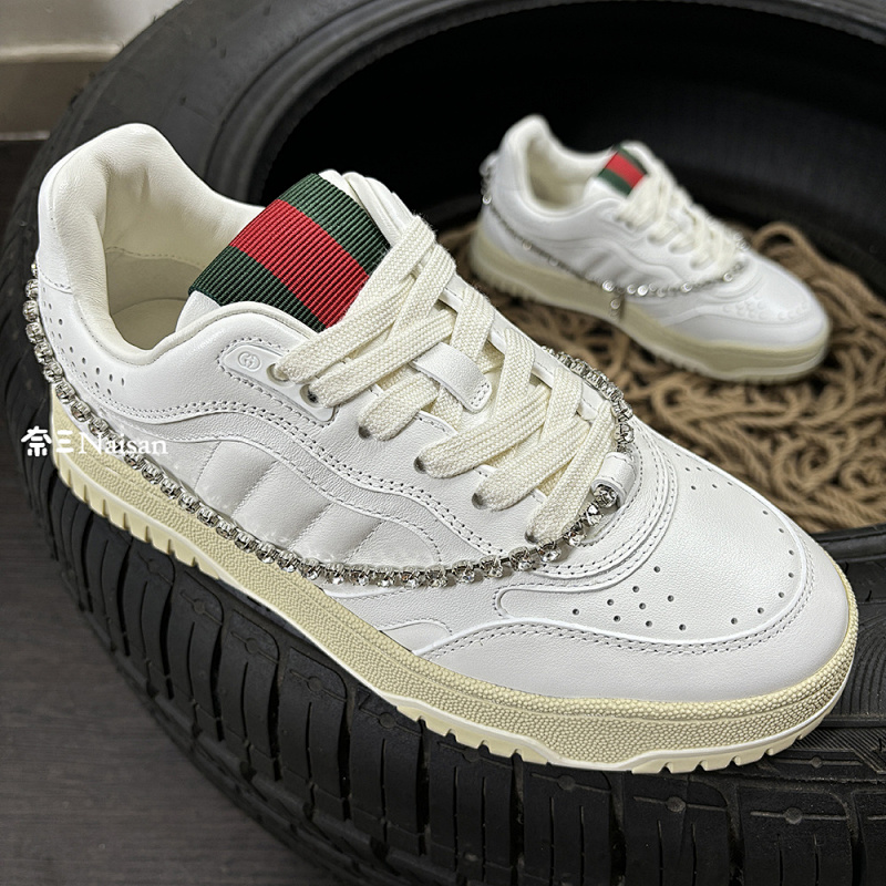 ▶ RE-WEB, photo 1