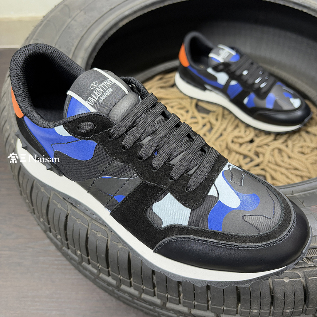 ▶ ROCKRUNNER