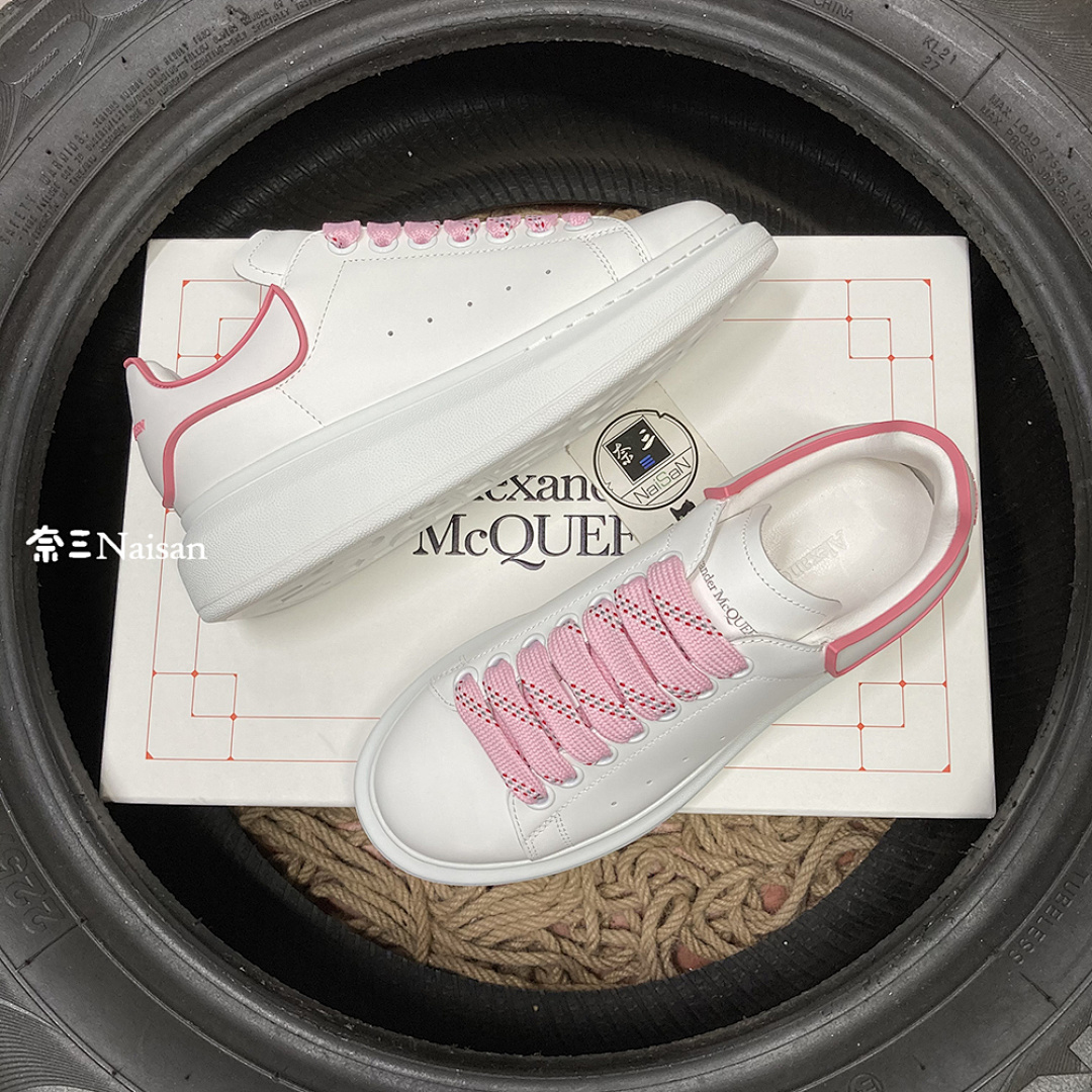 Christian Louboutin Alexander McQueen Sneaker - Image 2