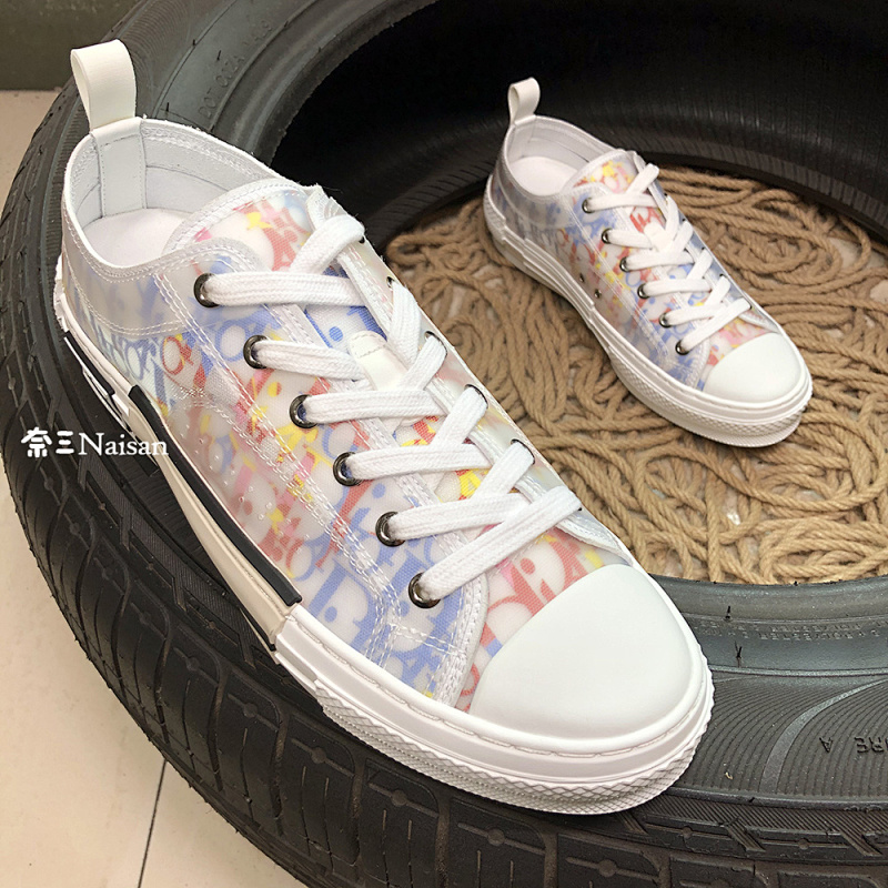 ▶ Low Top Sneakers, photo 1