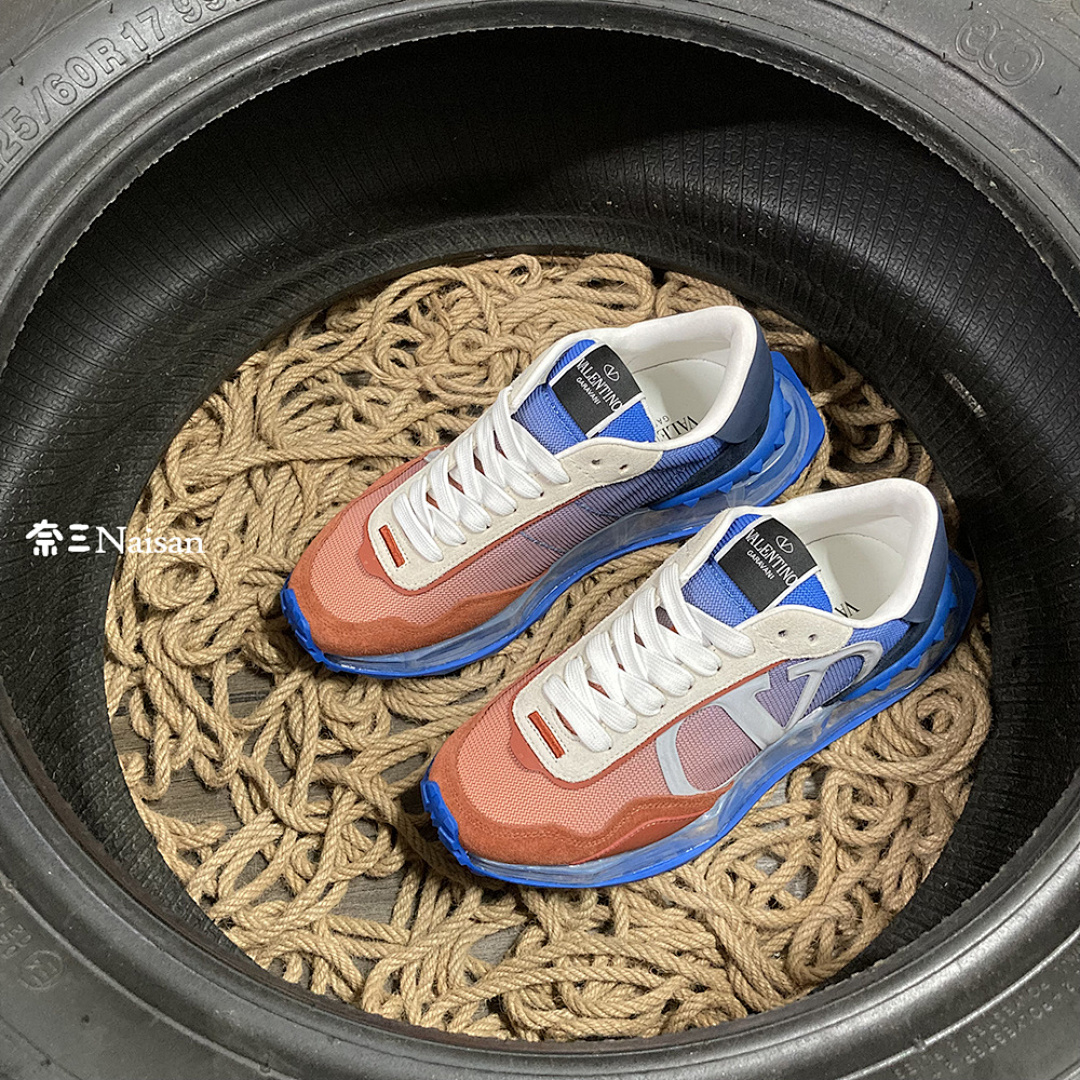 ▶ Valentino Sneakers - Image 7