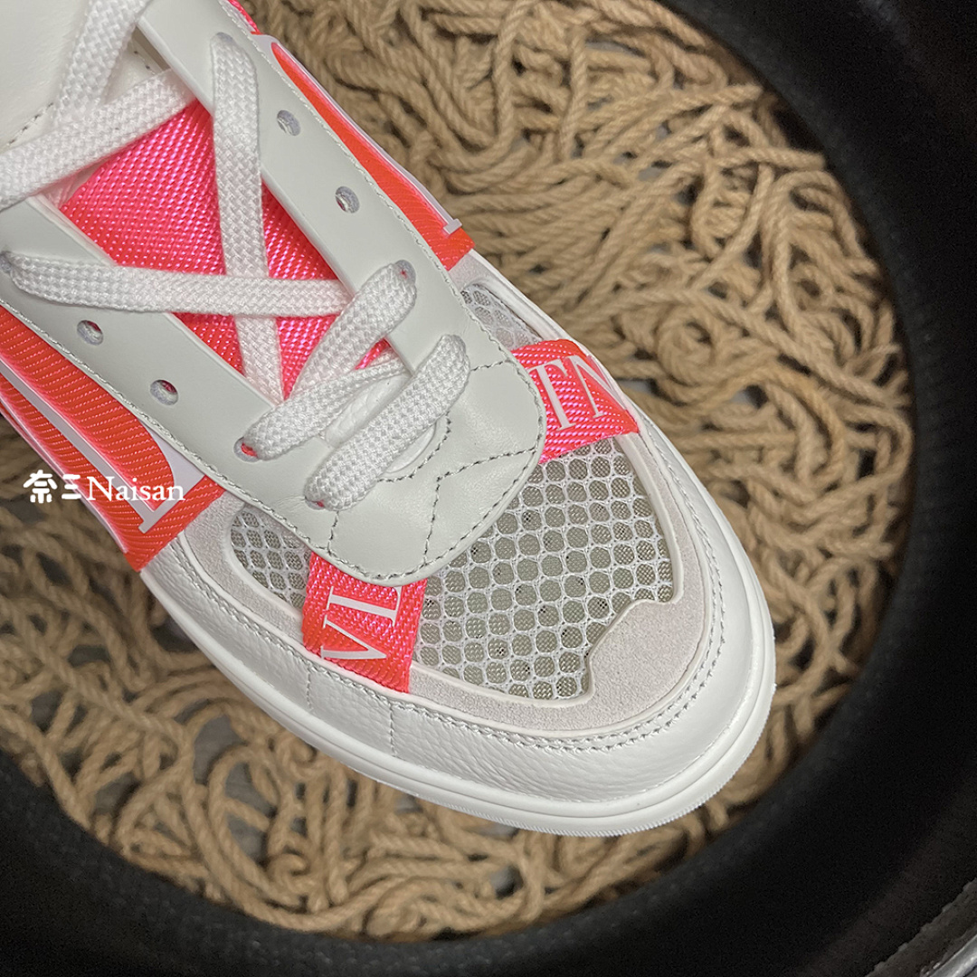 ▶ VL7N LOW-TOP SNEAKER - Image 14