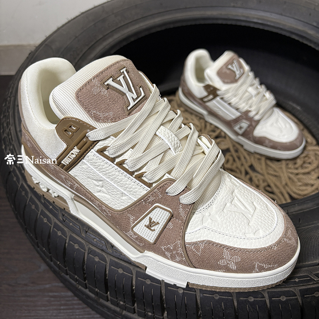 ▶ 1V Trainer Sneaker, photo 1