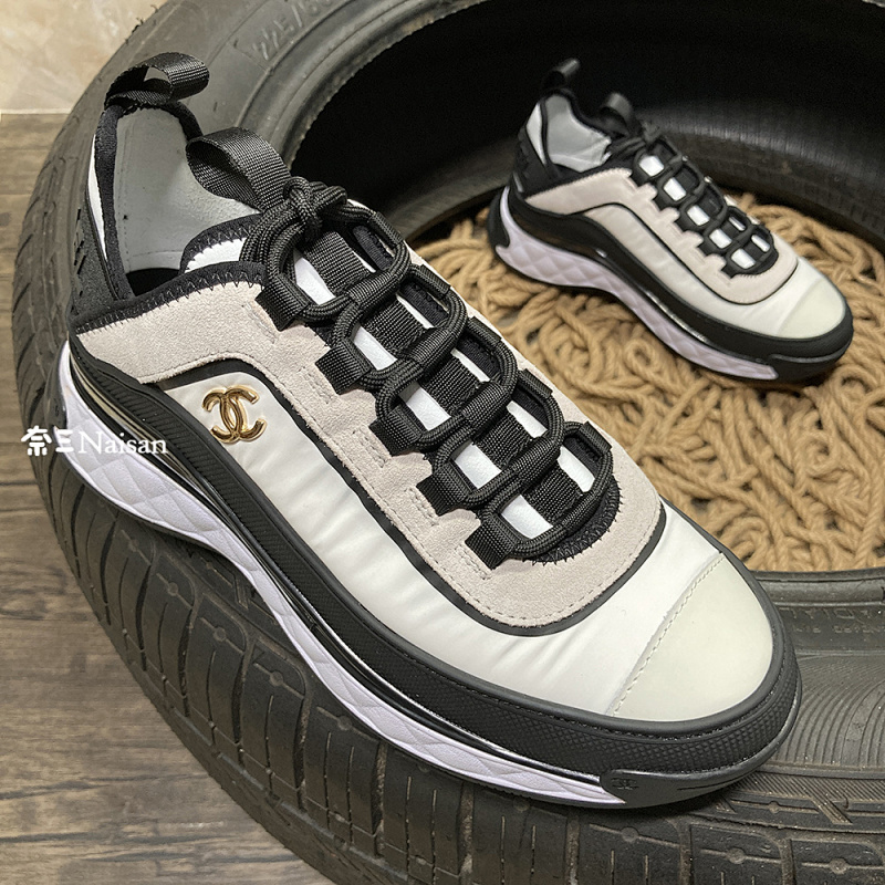 ▶ CHANEL Sneaker, photo 1