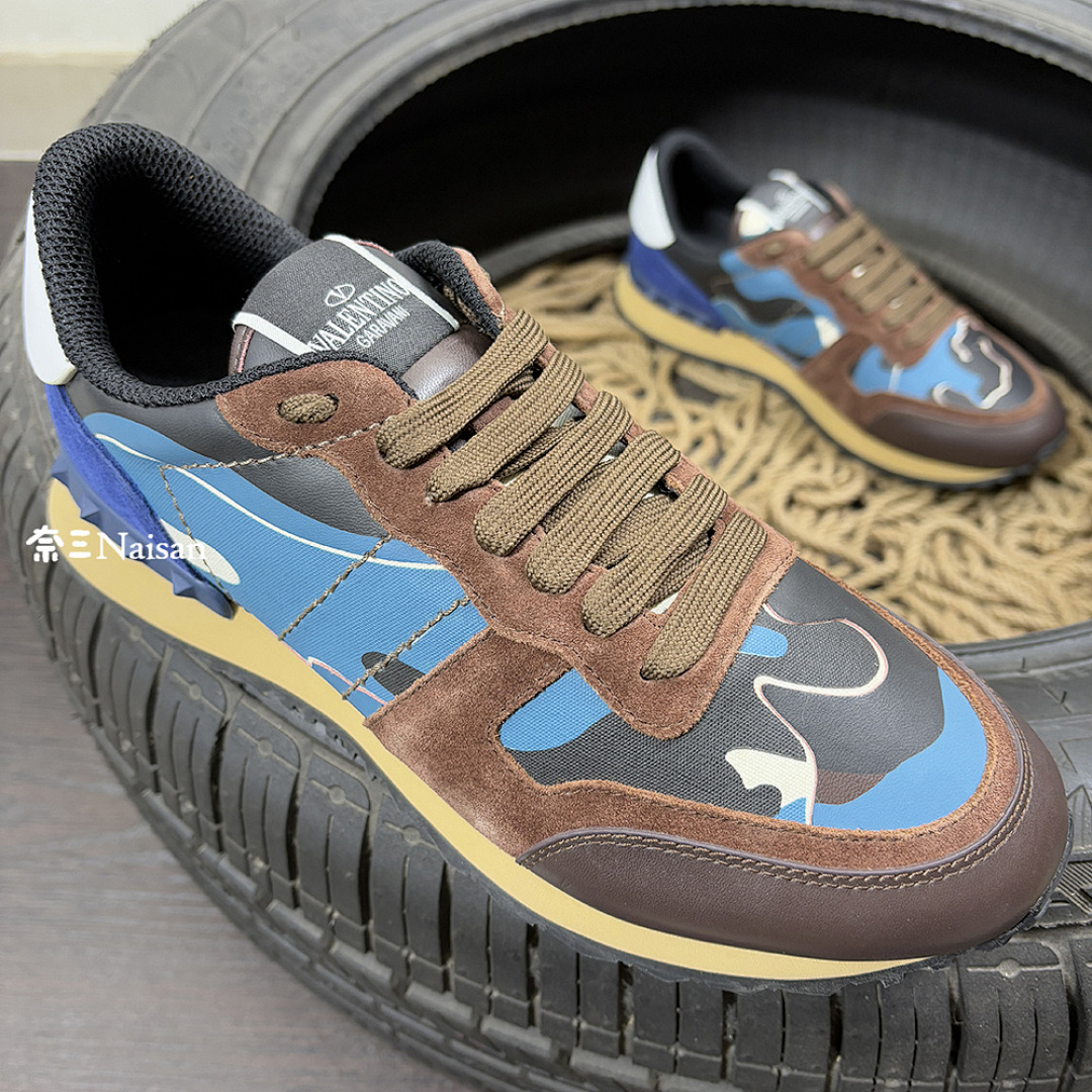 ▶ ROCKRUNNER