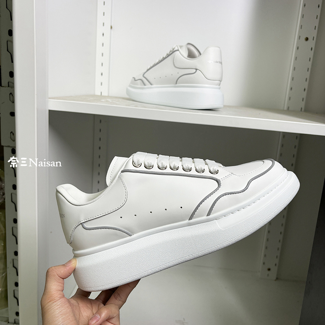 Christian Louboutin Alexander McQueen Sneaker - Image 18