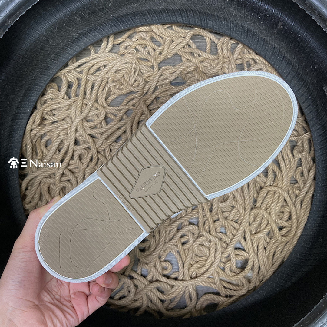 ▶ VL7N SNEAKER - Image 15