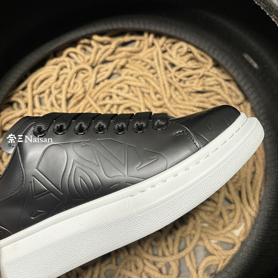 Christian Louboutin Alexander McQueen Sneaker - Image 13