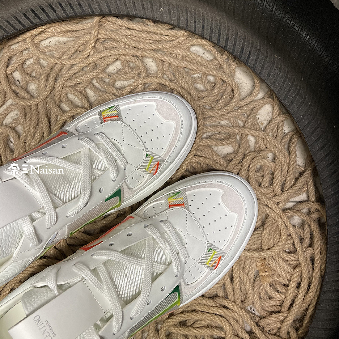 ▶ VL7N SNEAKER - Image 6